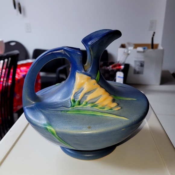 Vintage Vase - Picture 1 of 2